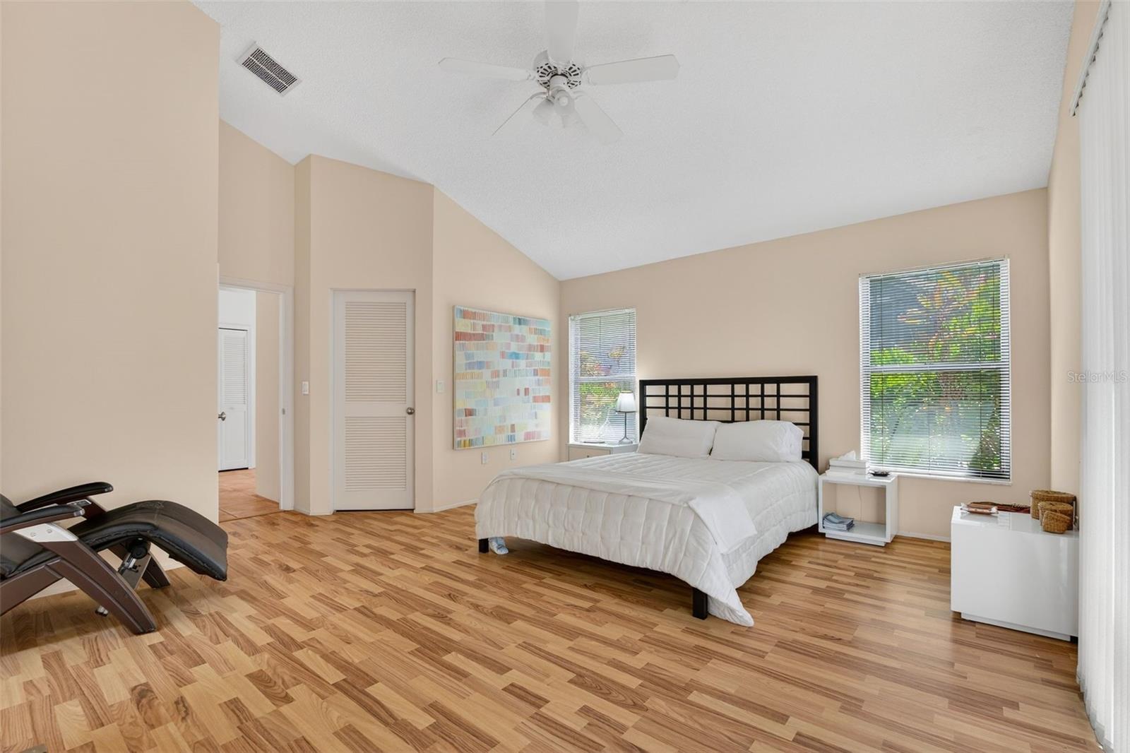4750 TIVOLI AVE — photo 33