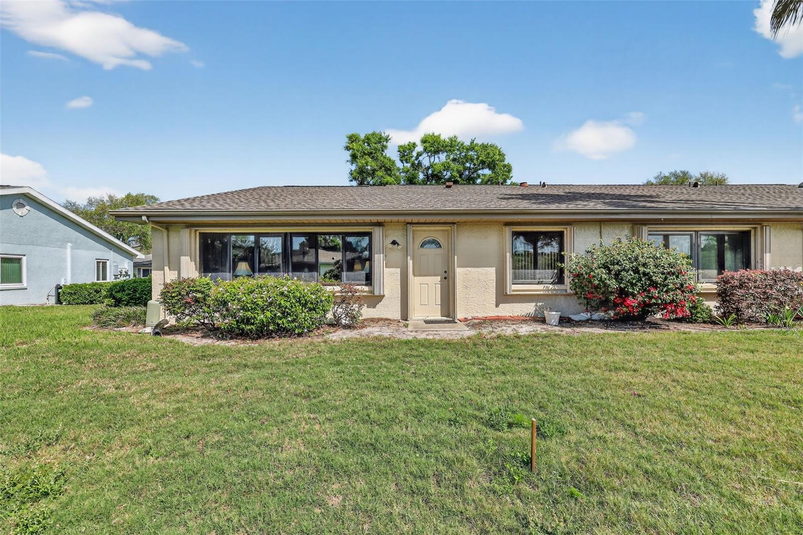 2322 LANCASTER DR — photo 41