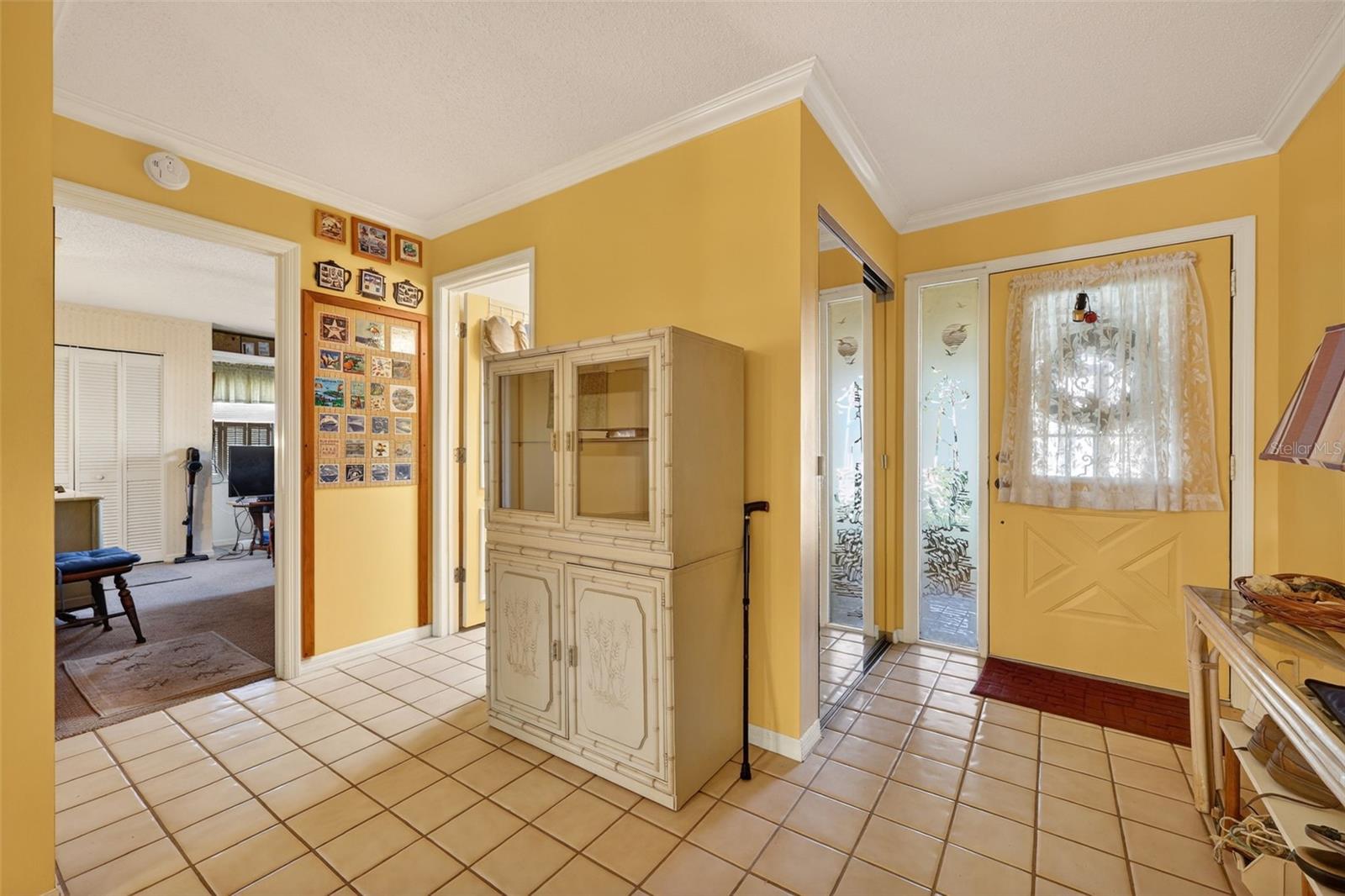 2322 LANCASTER DR — photo 19