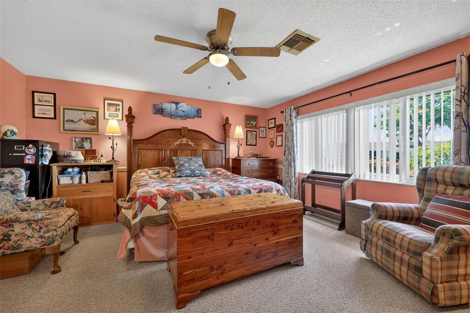2322 LANCASTER DR — photo 27