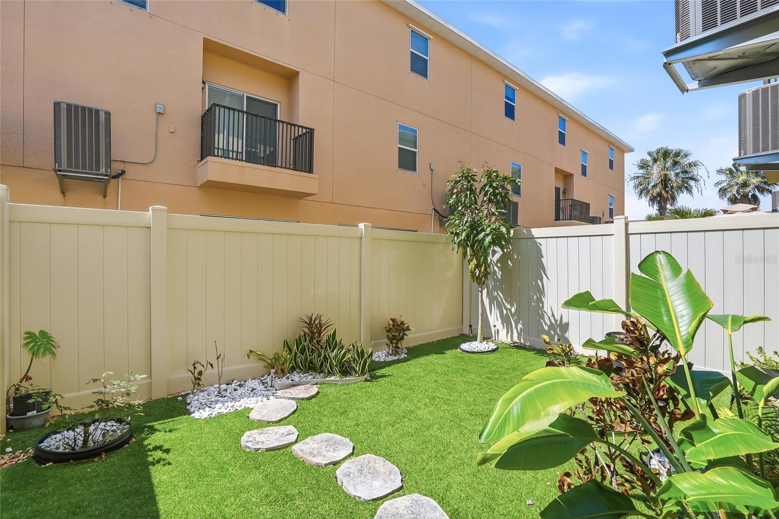5523 YELLOWFIN CT — photo 10