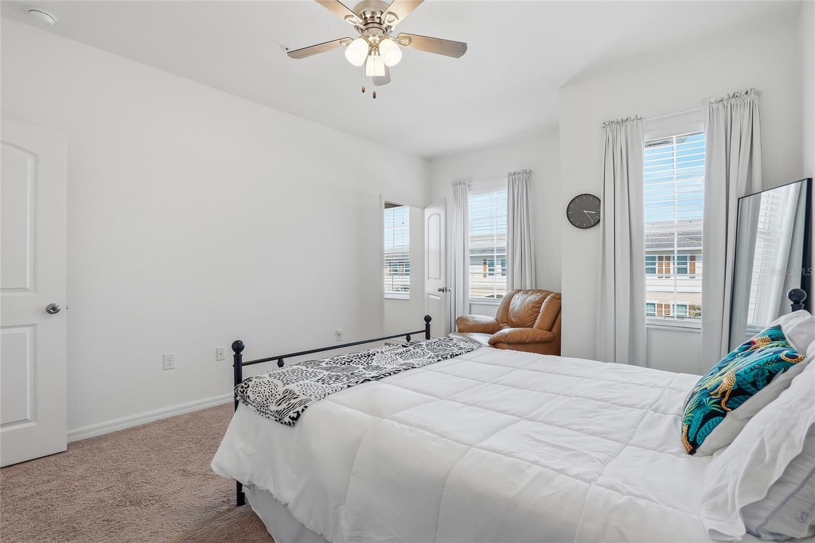 5523 YELLOWFIN CT — photo 38