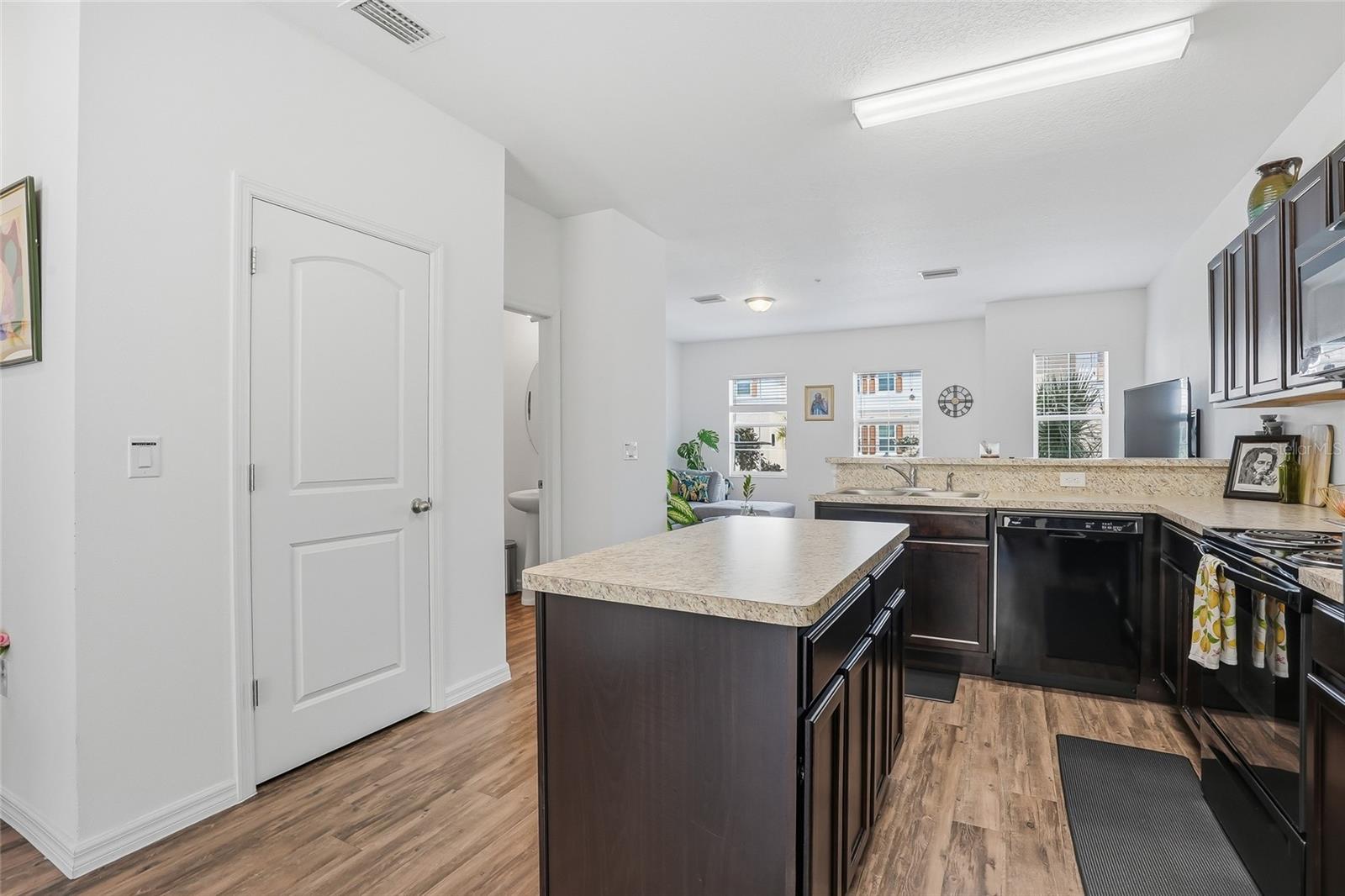 5523 YELLOWFIN CT — photo 22