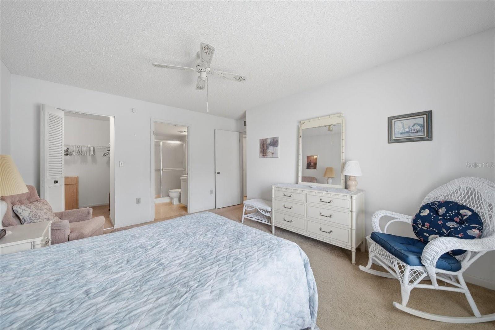 1441 PINE GLEN LN #E2 — photo 16