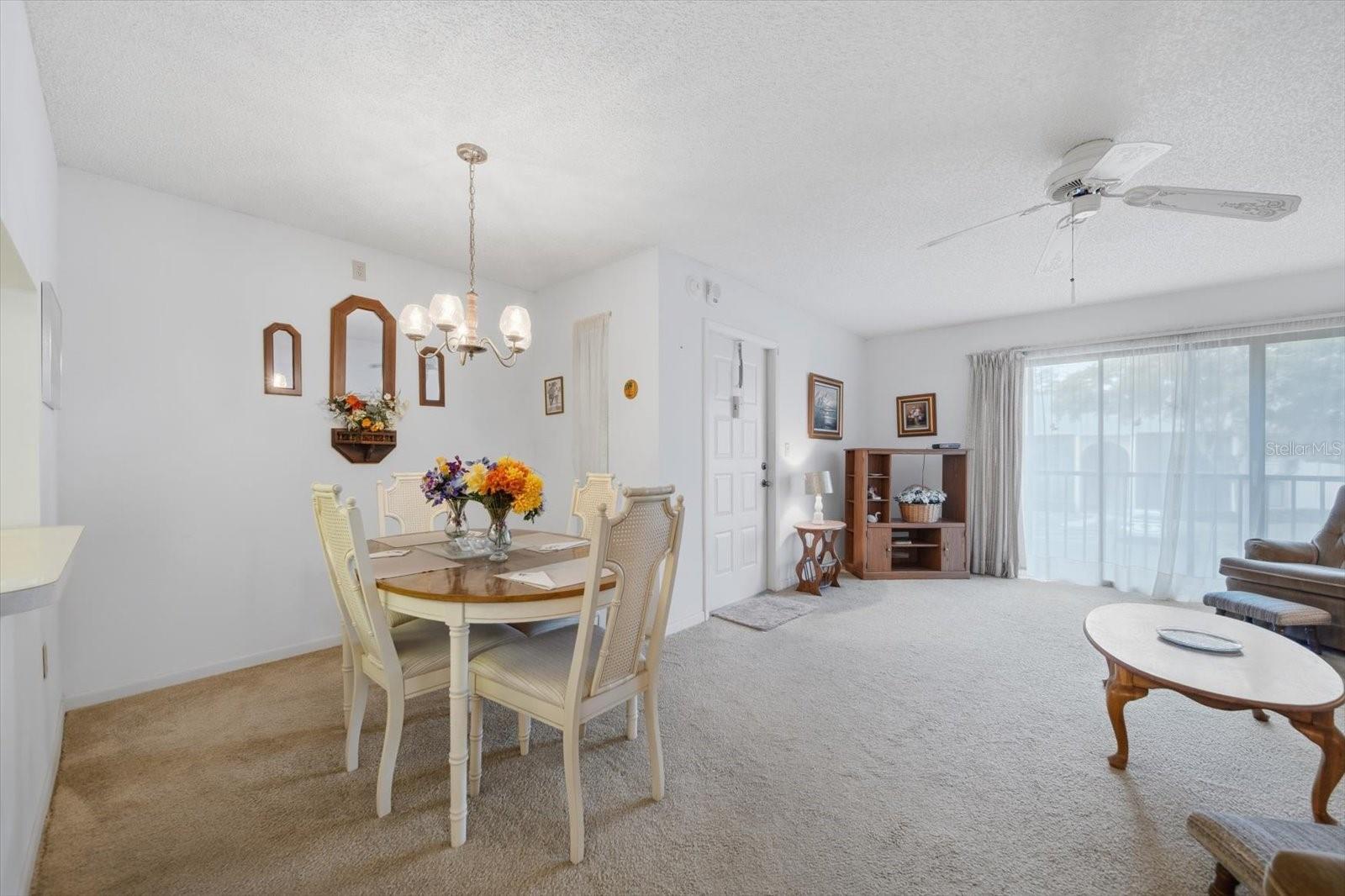 1441 PINE GLEN LN #E2 — photo 5