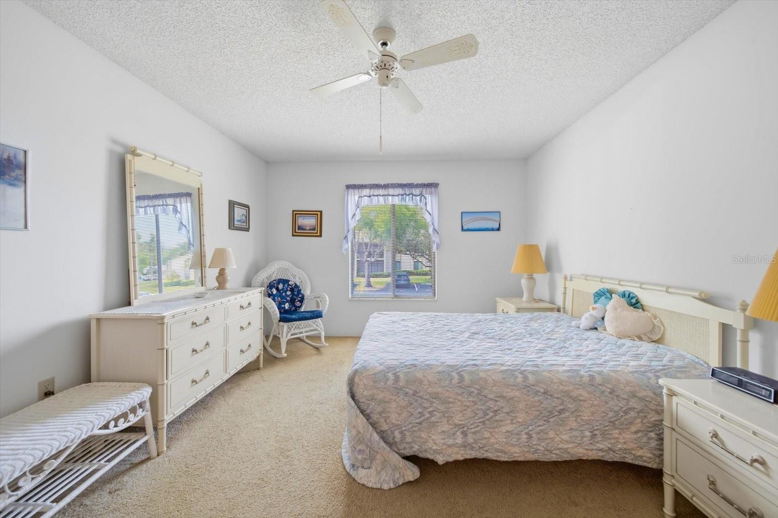 1441 PINE GLEN LN #E2 — photo 15