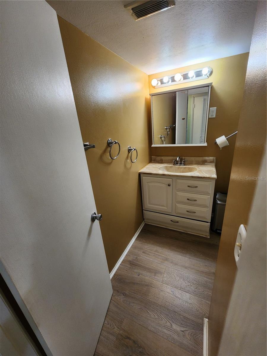 5842 WELCOME RD #J2 — photo 11