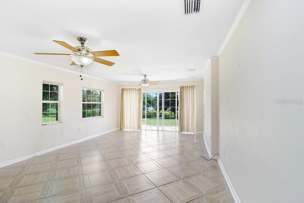 1350 ECKLES DR — photo 30