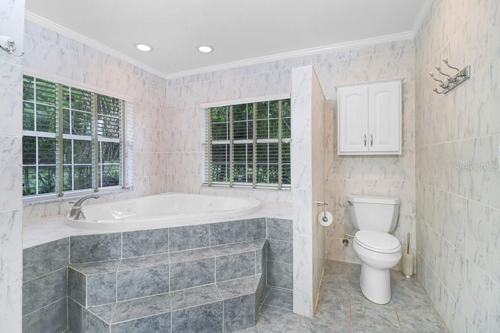 1350 ECKLES DR — photo 34