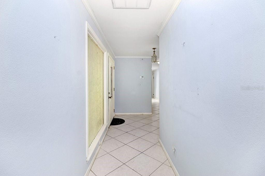 1350 ECKLES DR — photo 15