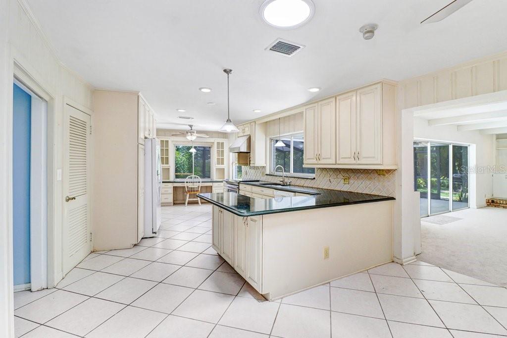 1350 ECKLES DR — photo 25