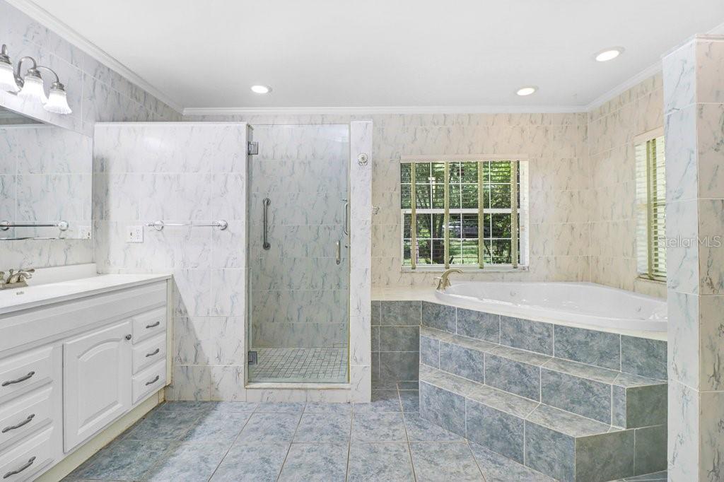 1350 ECKLES DR — photo 32