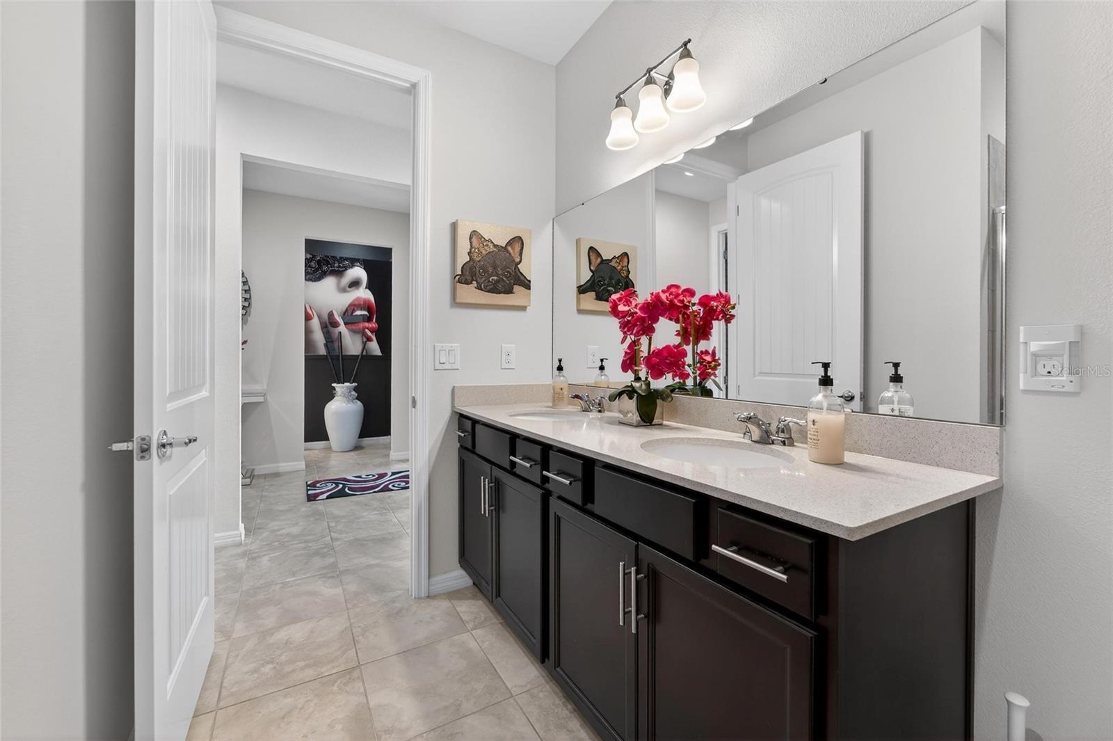 13816 GALWAY SAND RD — photo 34