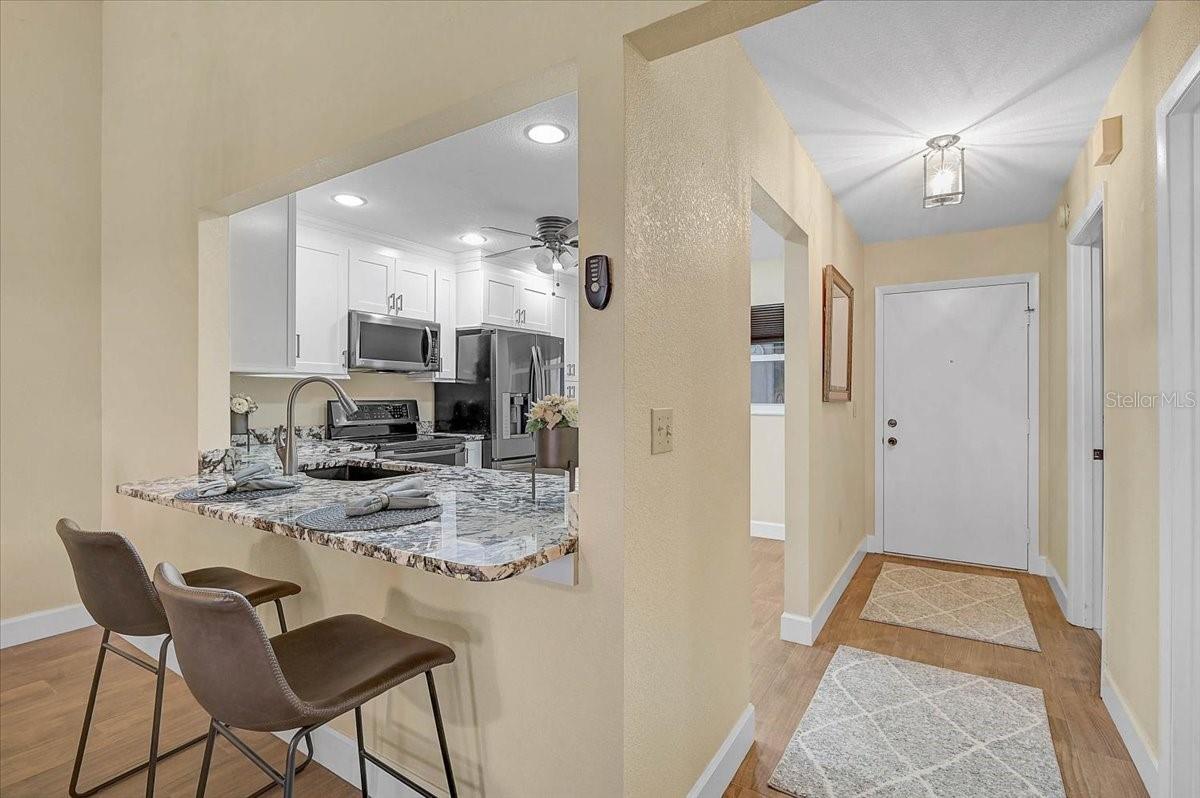 892 COUNTRY CLUB CIR #50 — photo 11