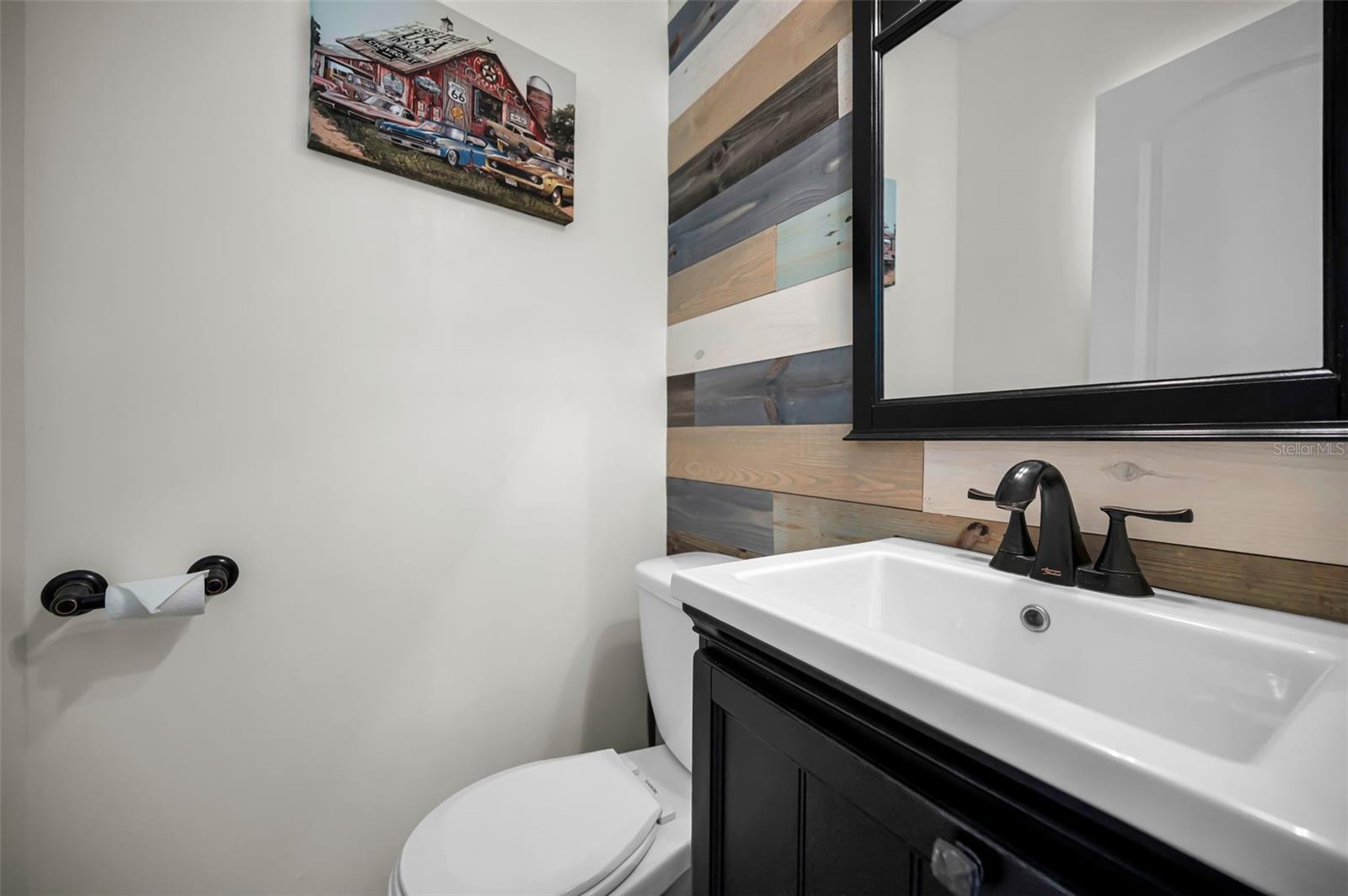 1626 SEA BREEZE DR — photo 36