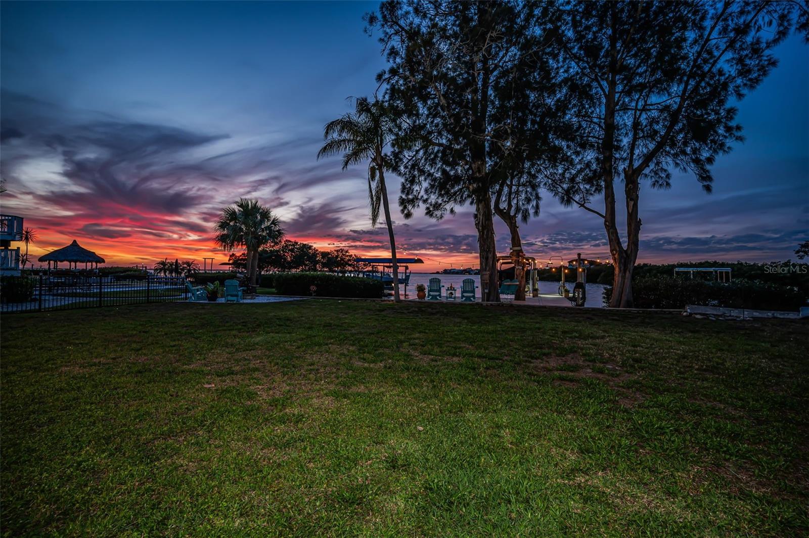 1626 SEA BREEZE DR — photo 3