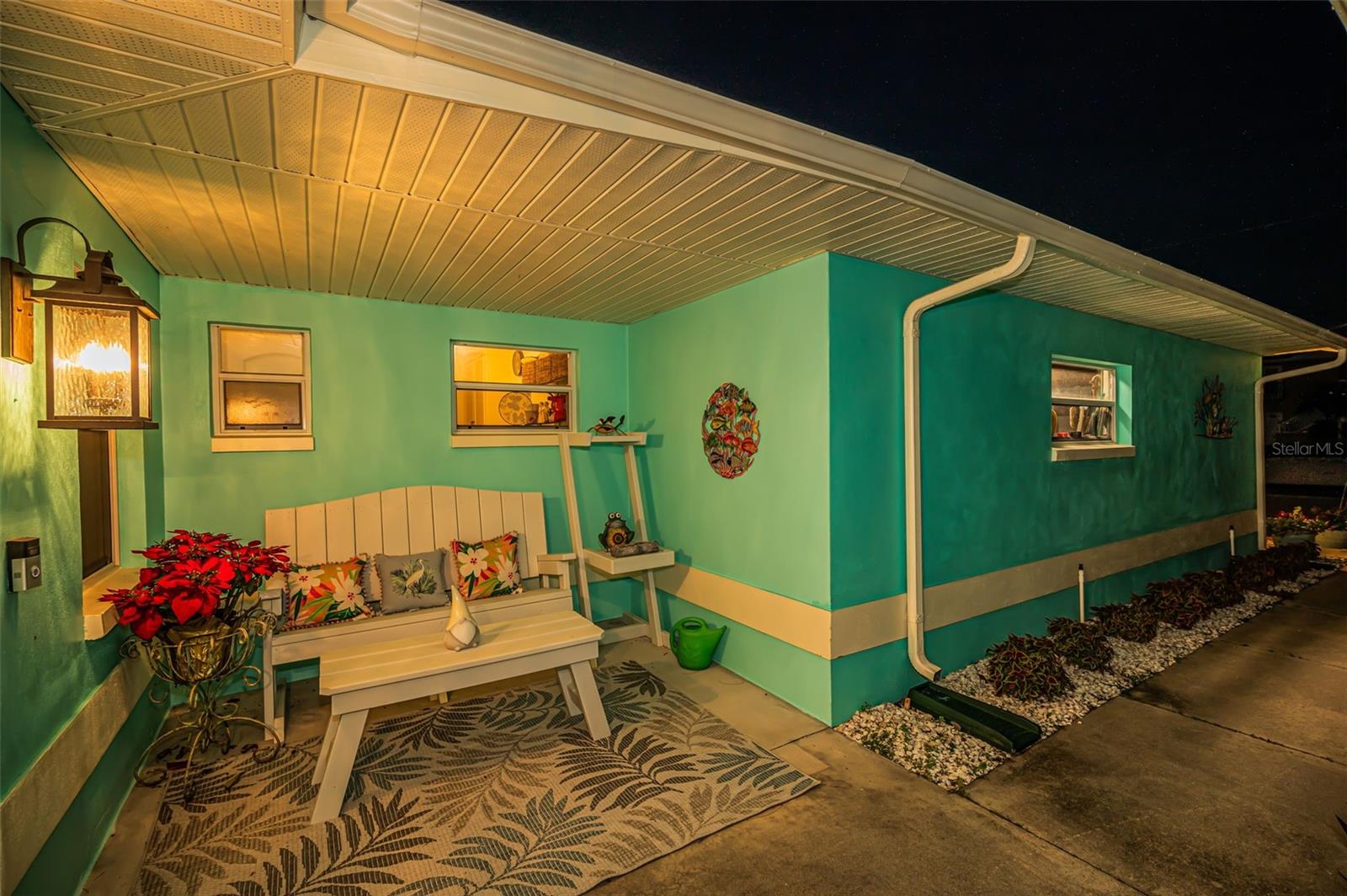 1626 SEA BREEZE DR — photo 18