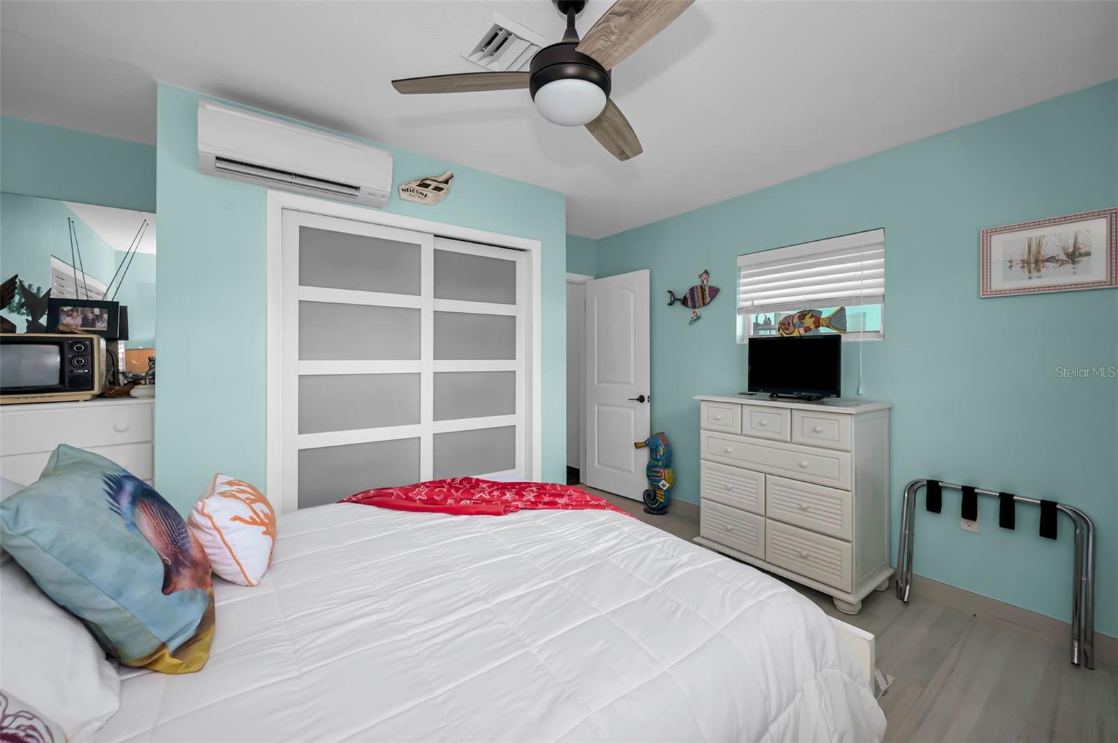 1626 SEA BREEZE DR — photo 46