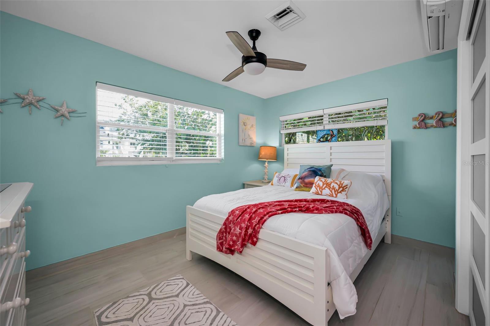 1626 SEA BREEZE DR — photo 45