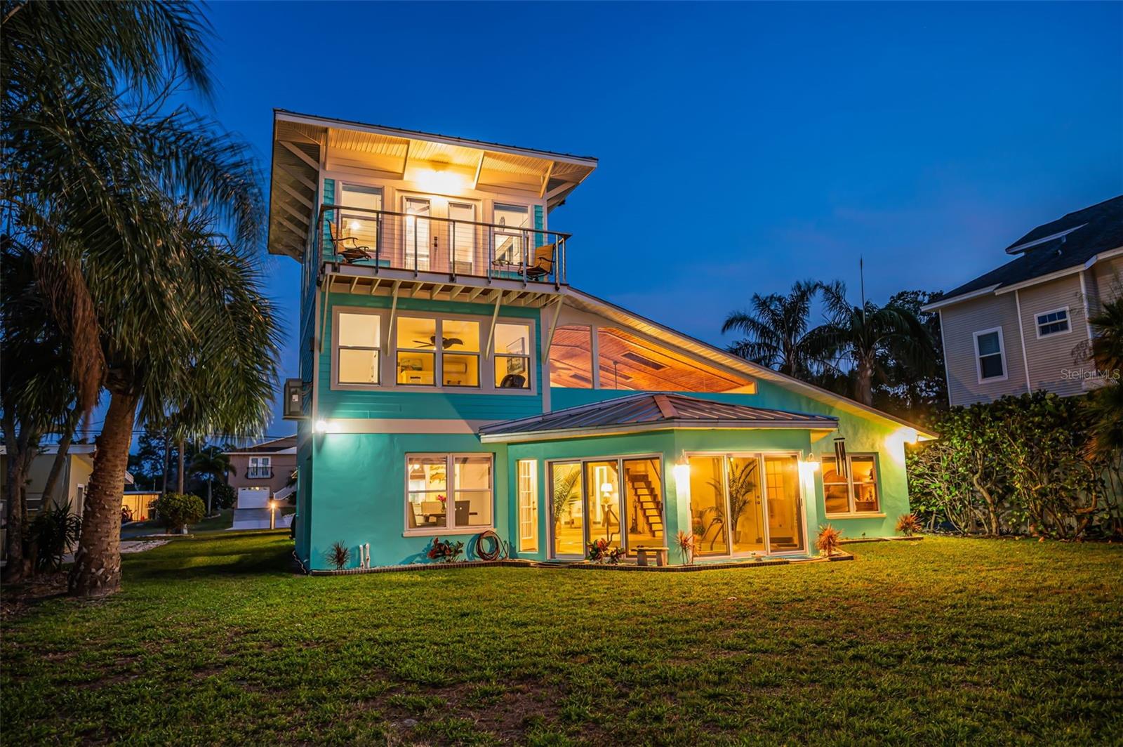 1626 SEA BREEZE DR — photo 89