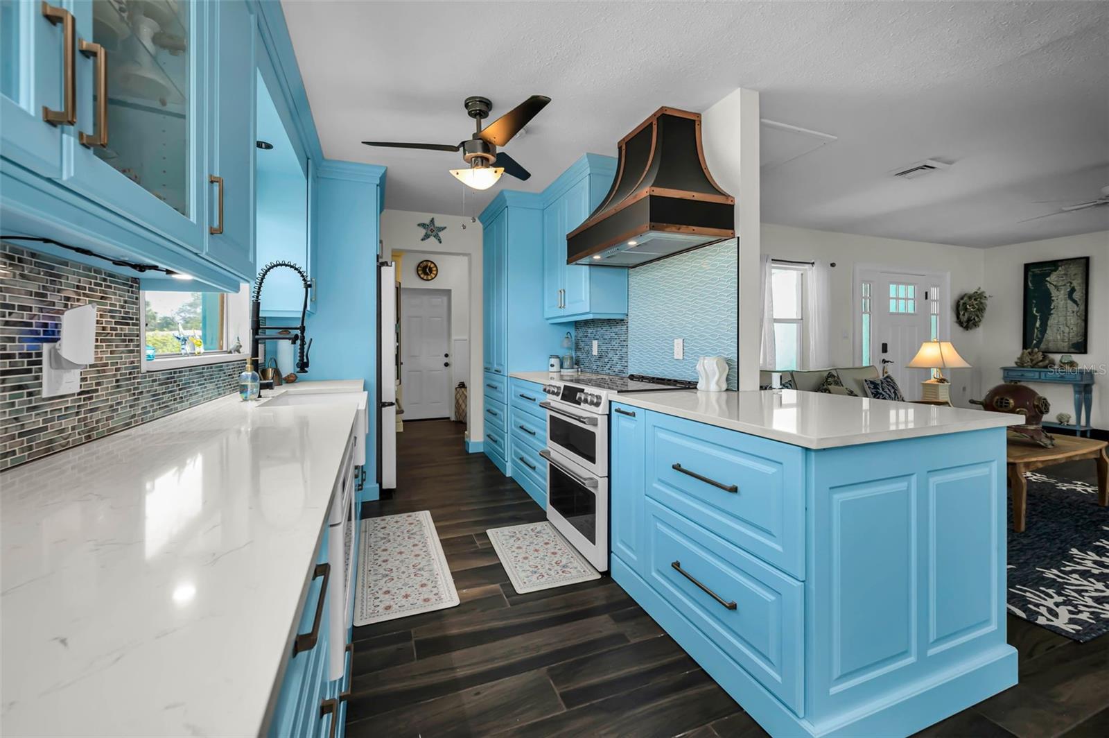 1626 SEA BREEZE DR — photo 32