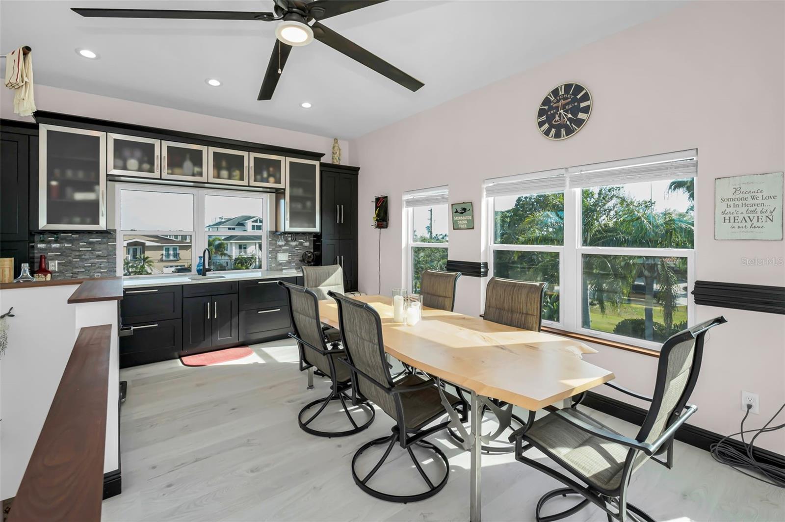 1626 SEA BREEZE DR — photo 65