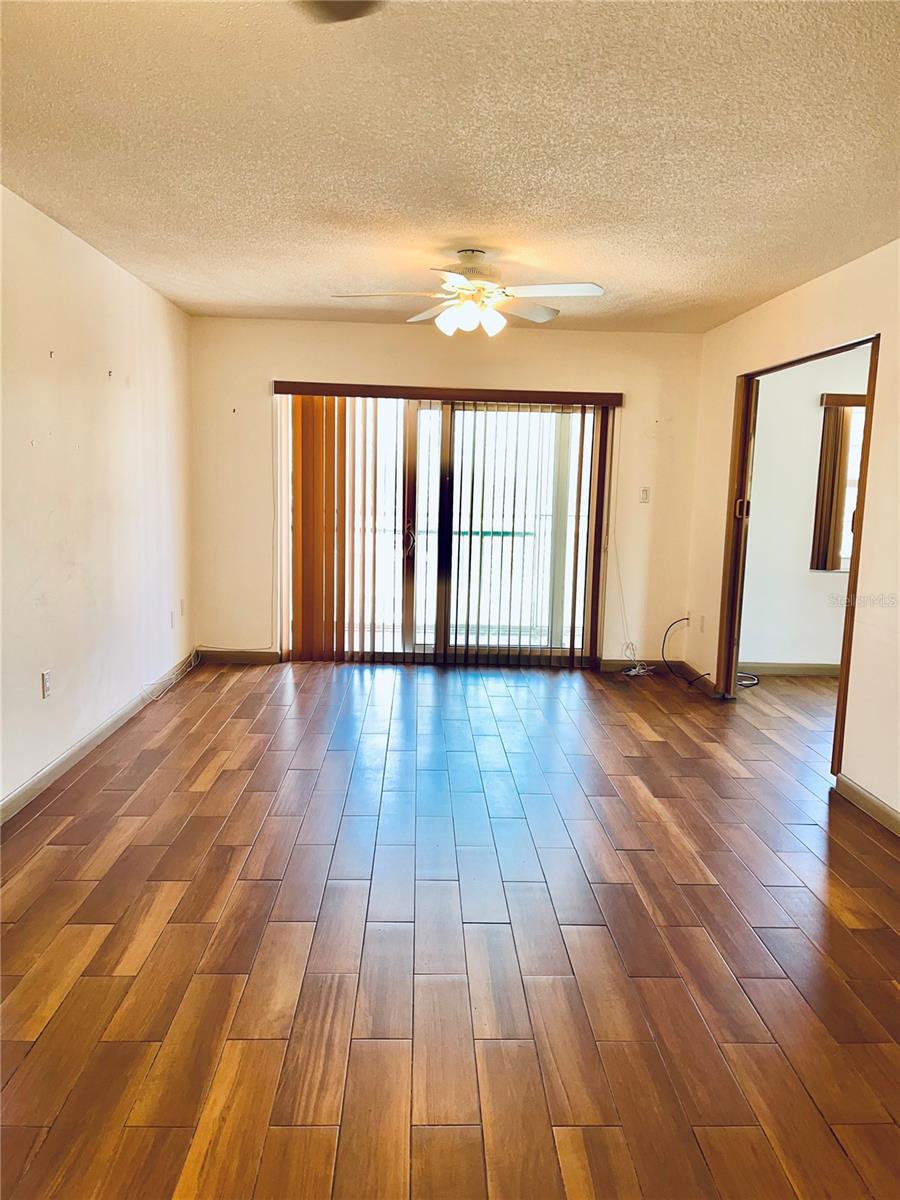 519 ALBEE FARM RD #303 — photo 8