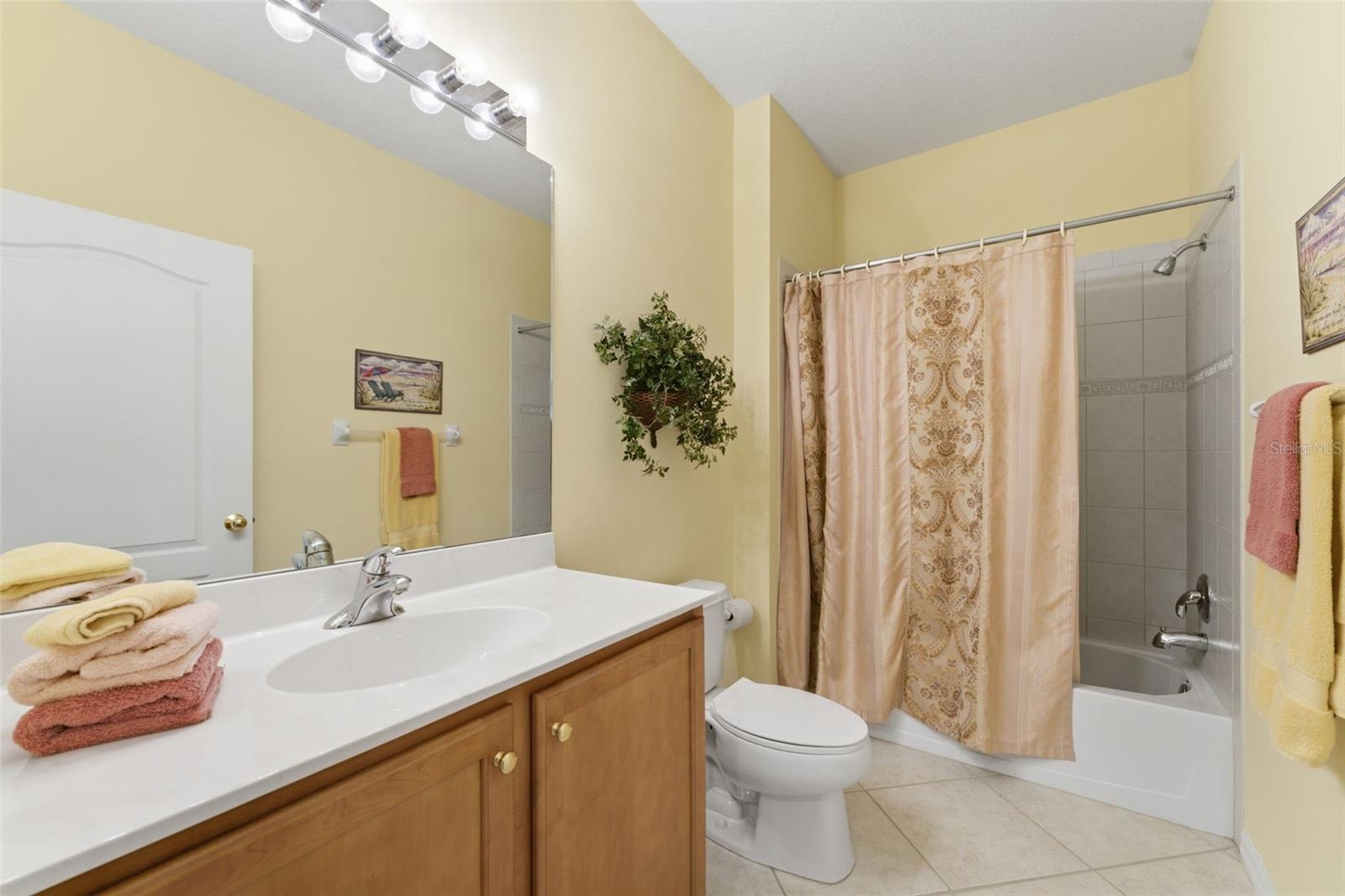 4924 WHISPERING OAKS DR — photo 19