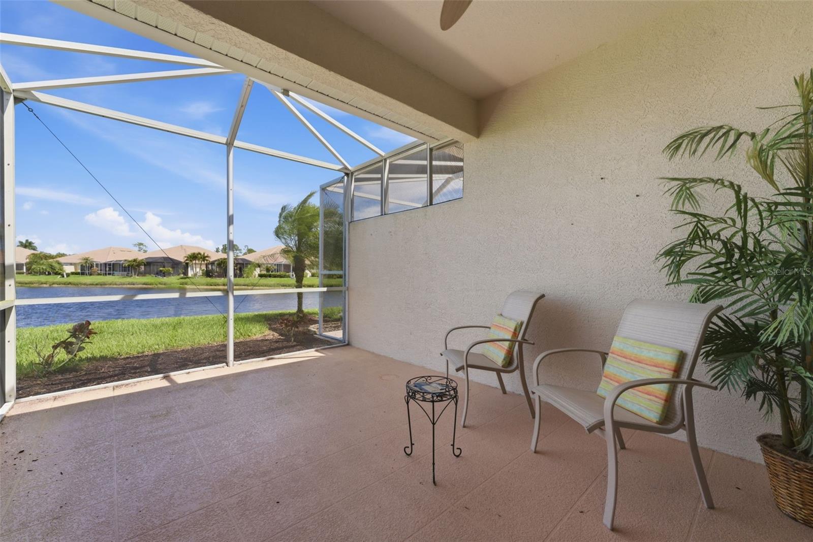 4924 WHISPERING OAKS DR — photo 23