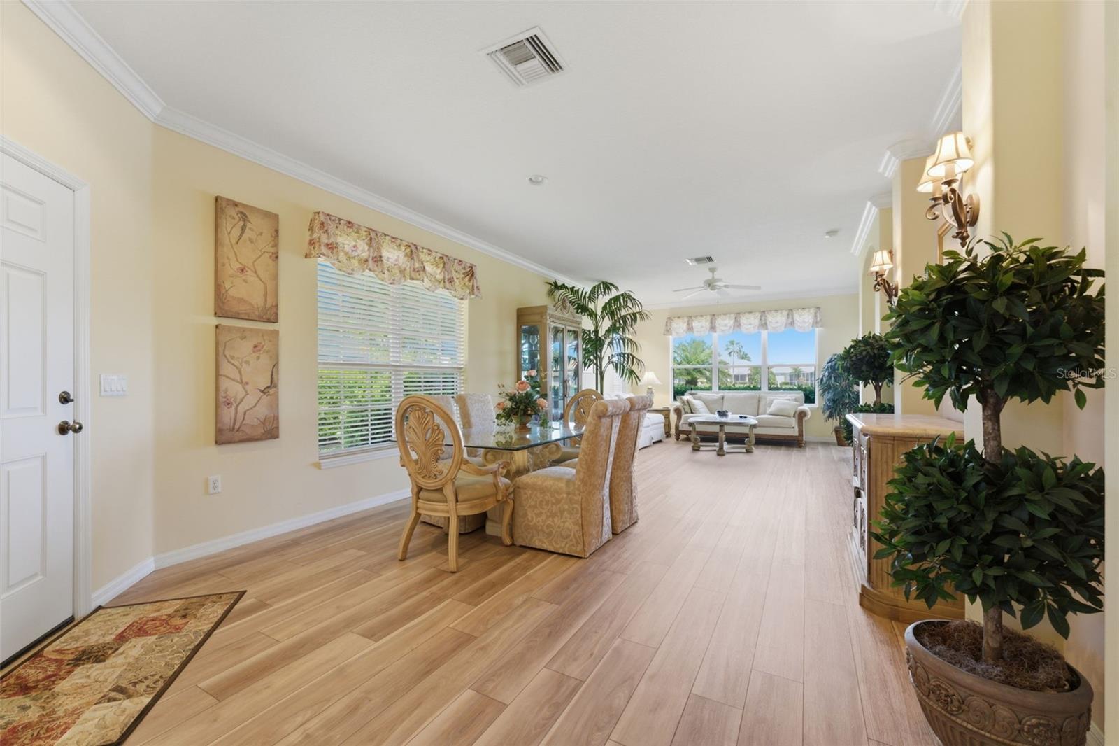 4924 WHISPERING OAKS DR — photo 10