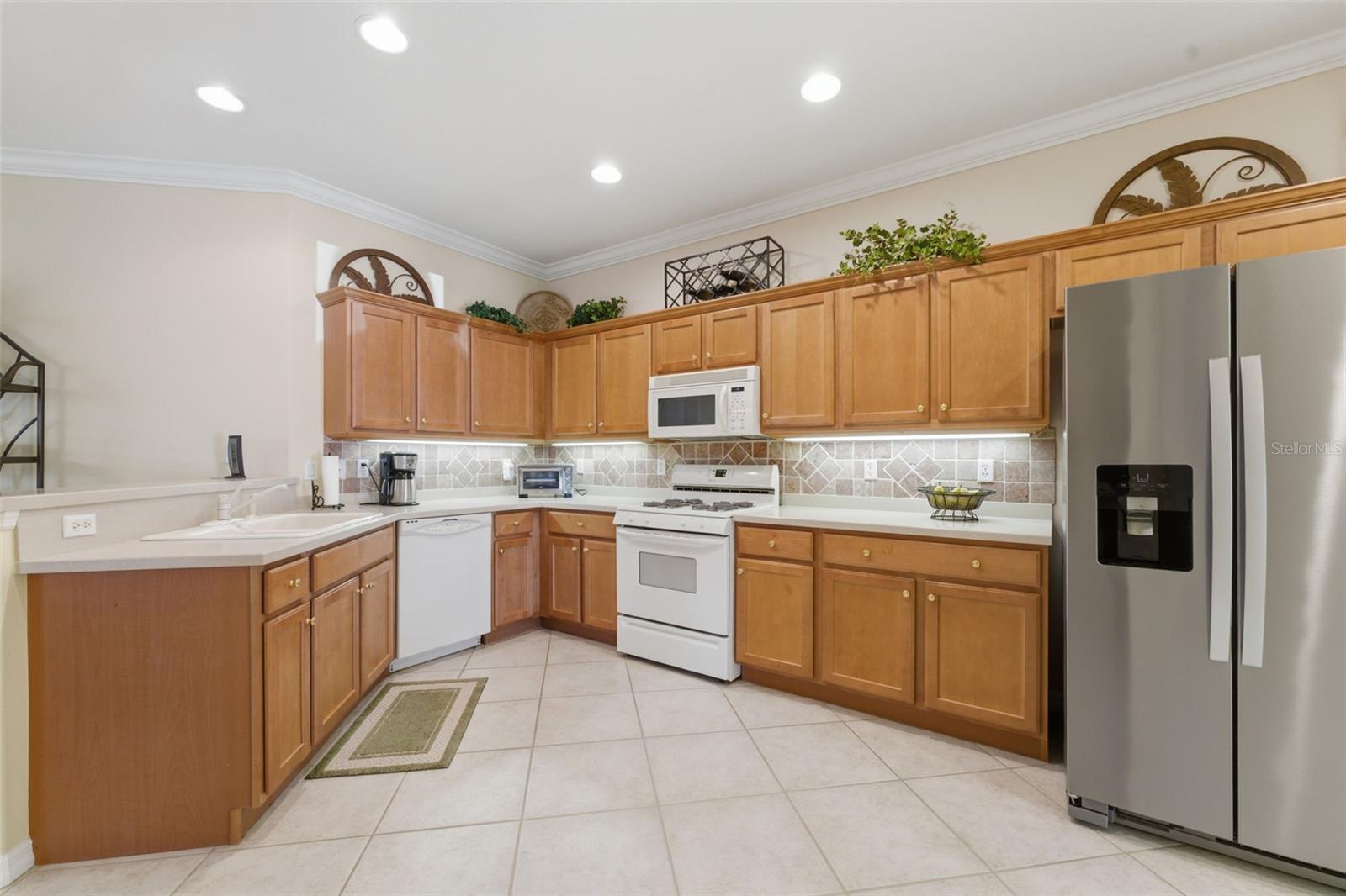 4924 WHISPERING OAKS DR — photo 8