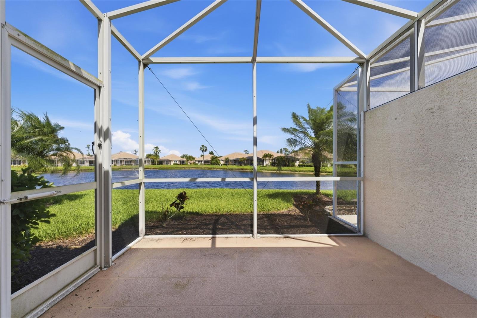 4924 WHISPERING OAKS DR — photo 22