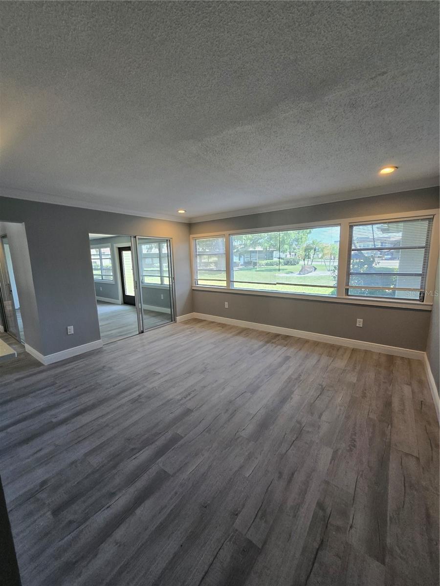 4836 ONYX LN #B — photo 3