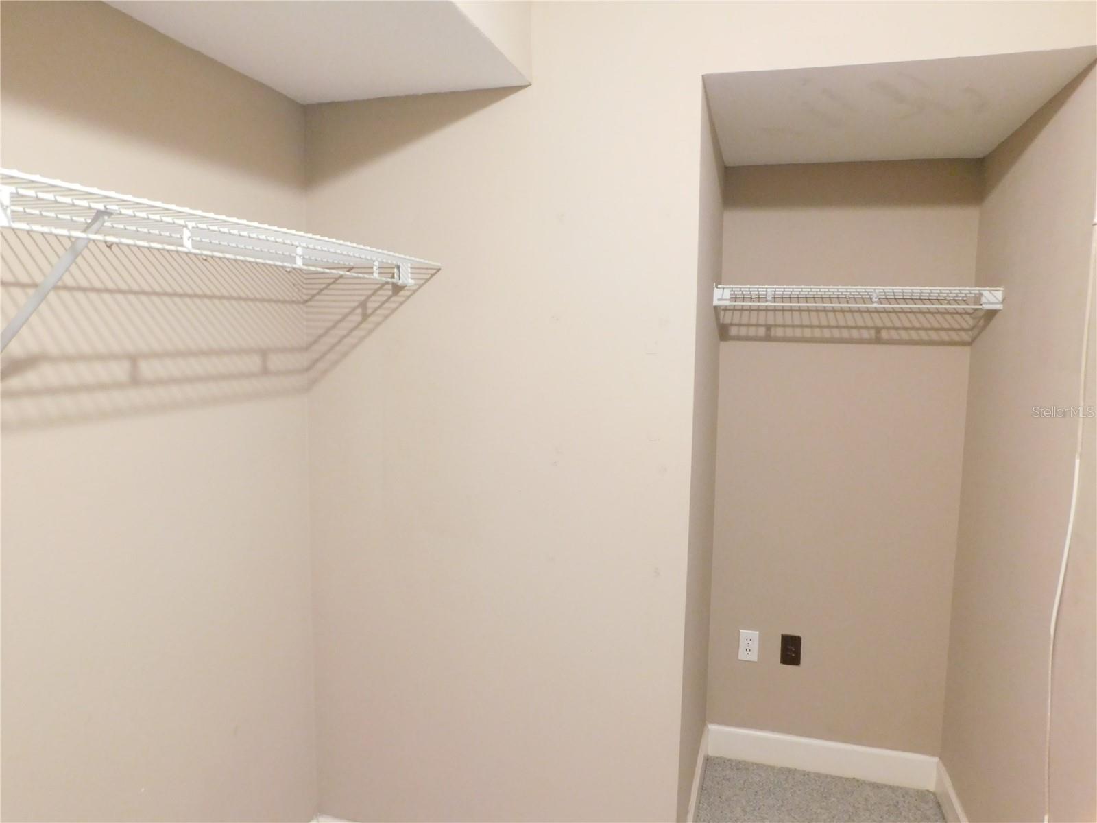 1720 ARABIAN LN — photo 37