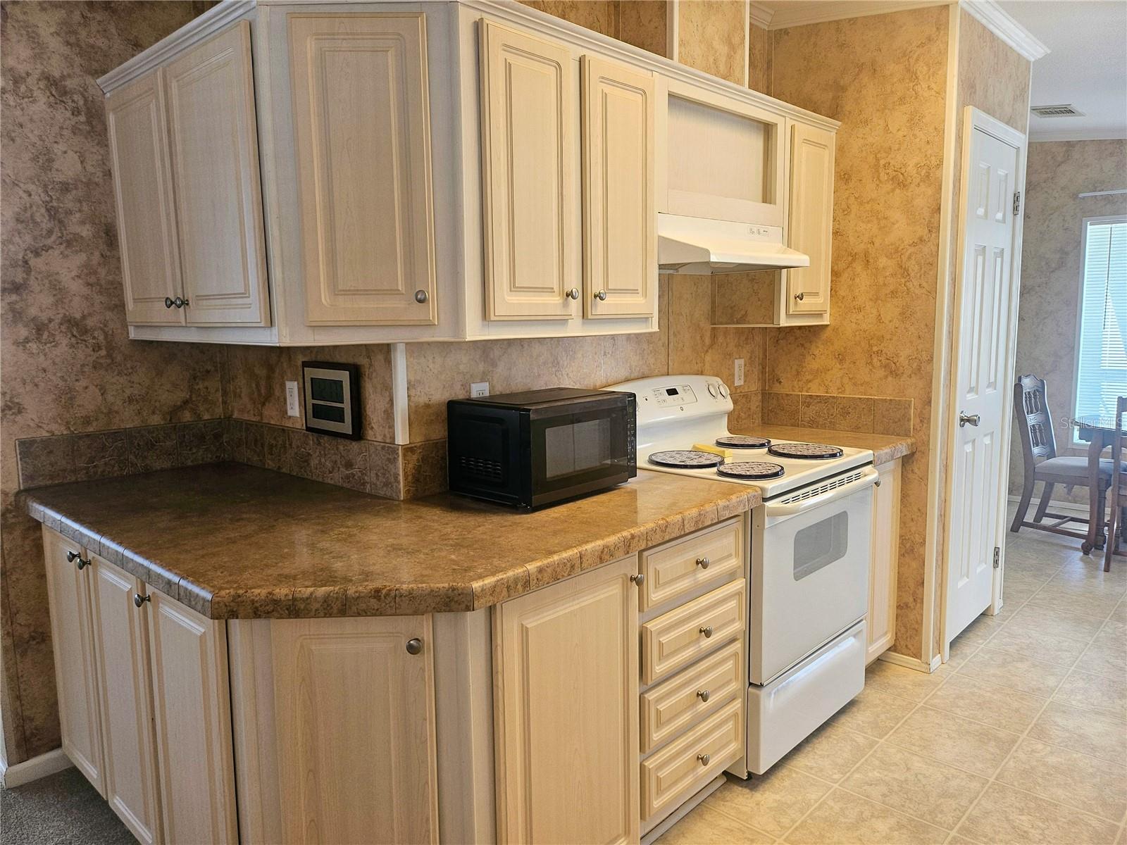 3319 OVERCUP OAK TER — photo 18