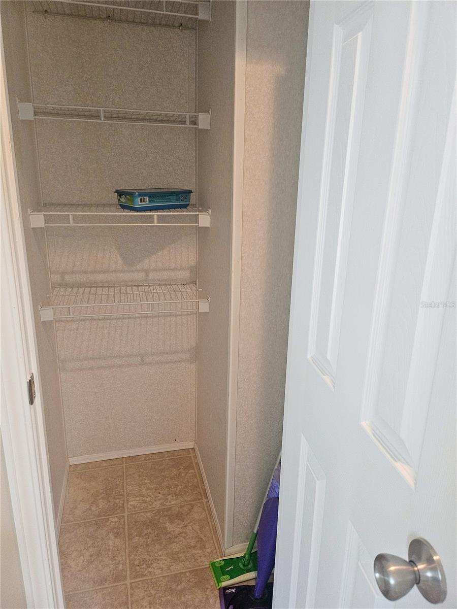 3319 OVERCUP OAK TER — photo 46