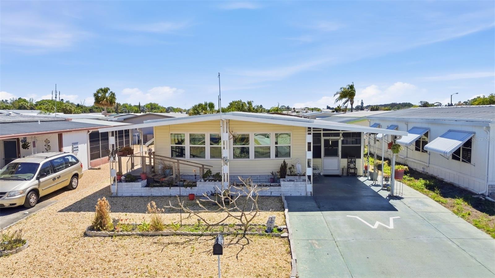 7402 CASCADE DR — photo 27