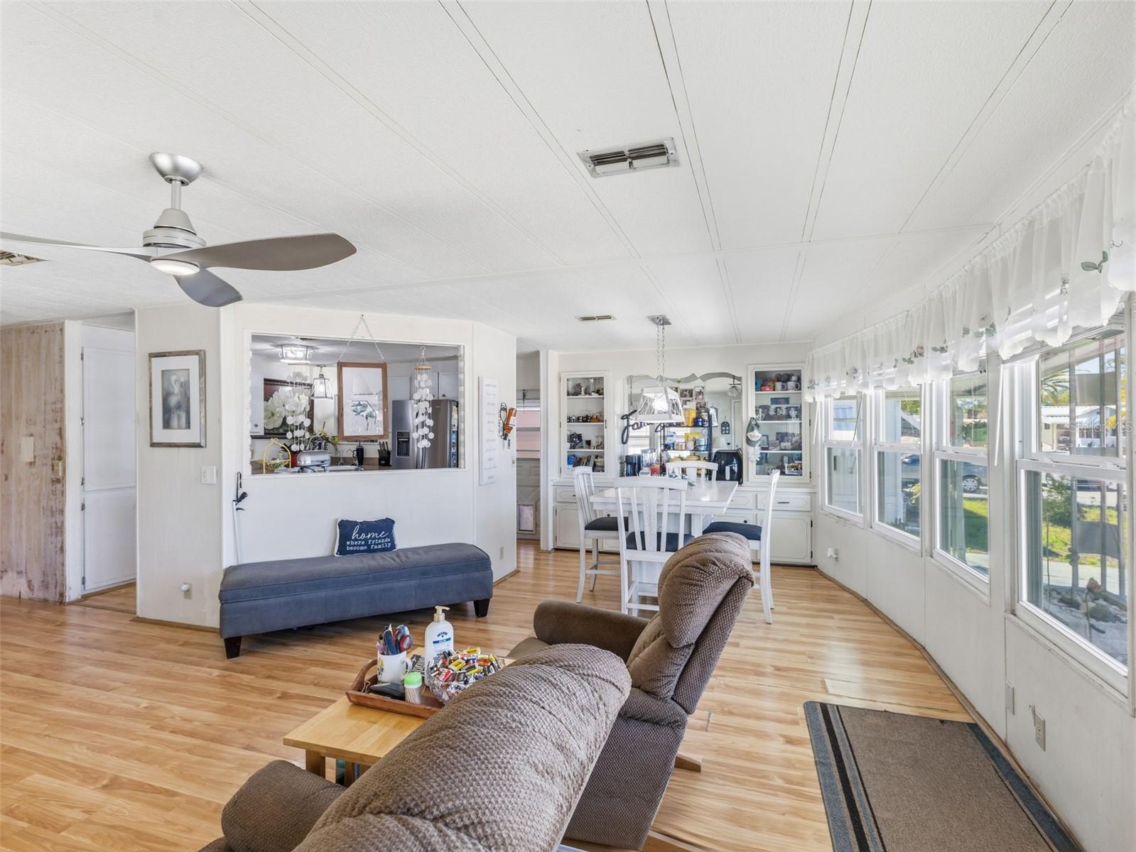 7402 CASCADE DR — photo 8