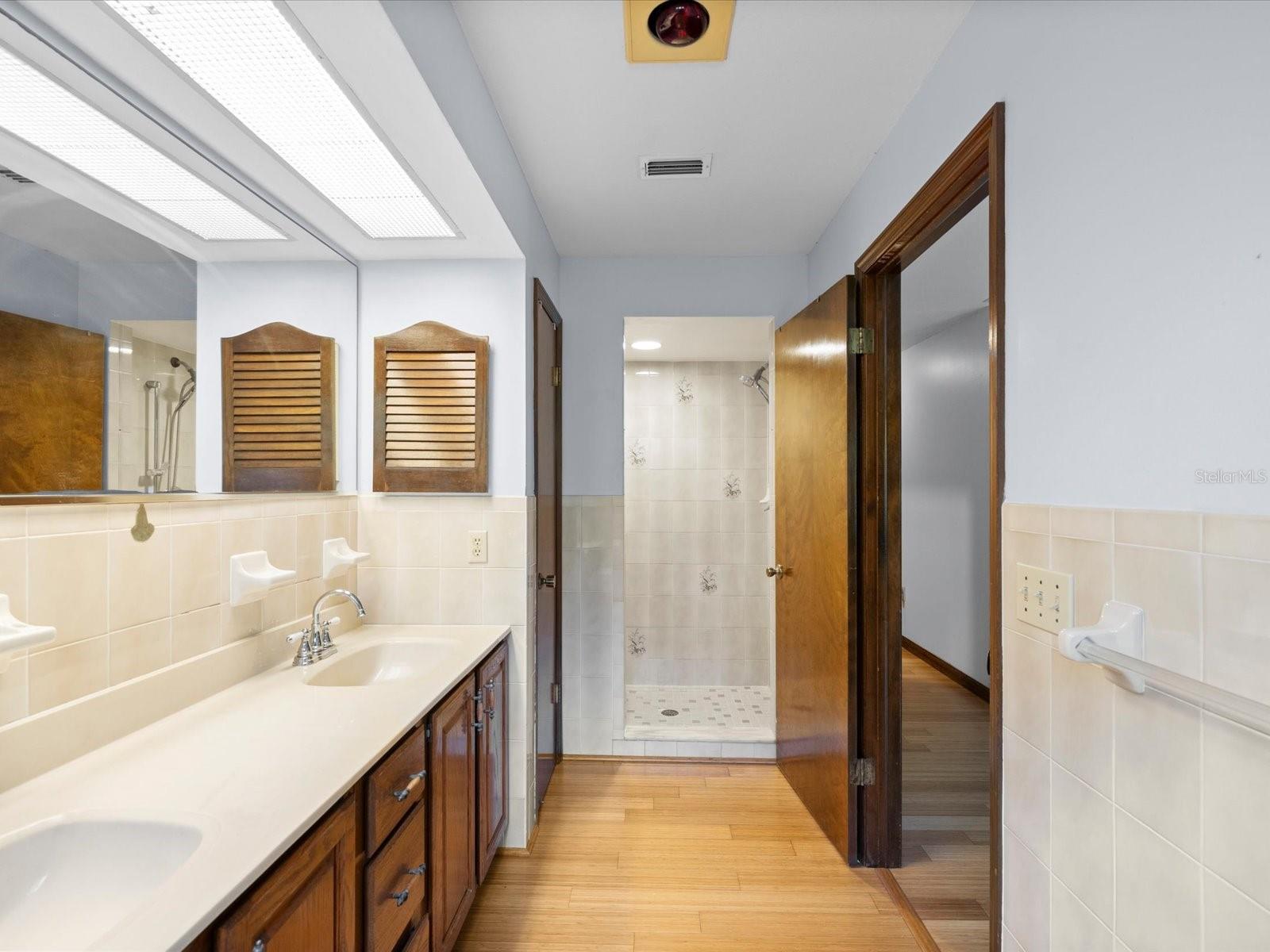10721 SKYHAWK DR — photo 38