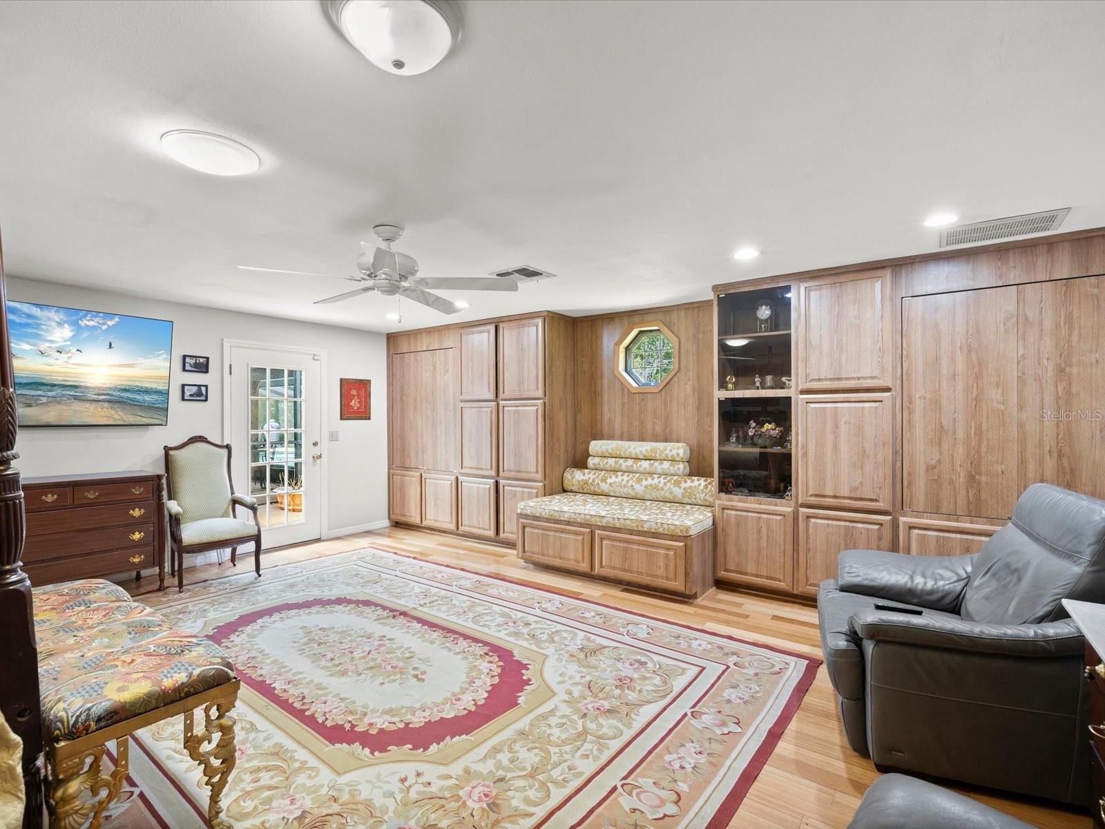 10721 SKYHAWK DR — photo 25