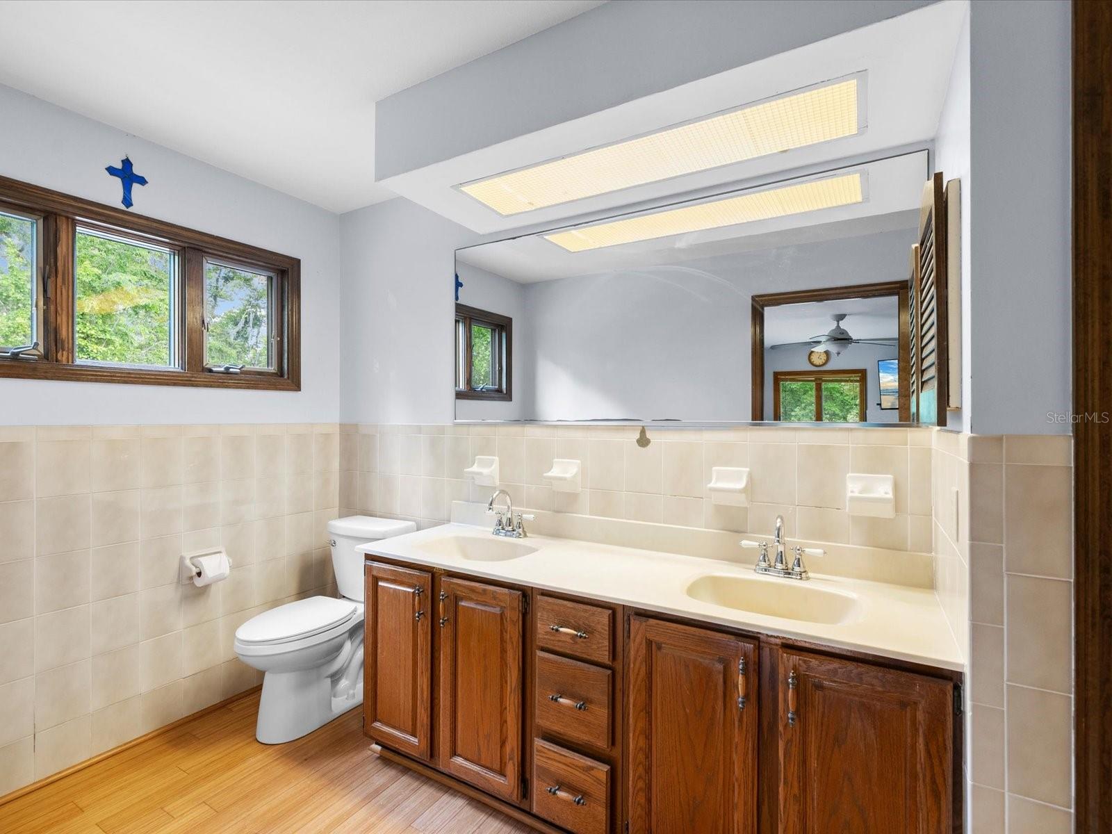 10721 SKYHAWK DR — photo 37