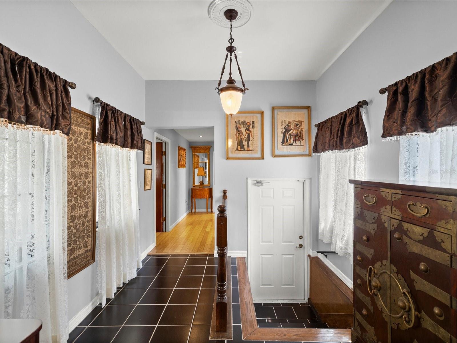 10721 SKYHAWK DR — photo 27