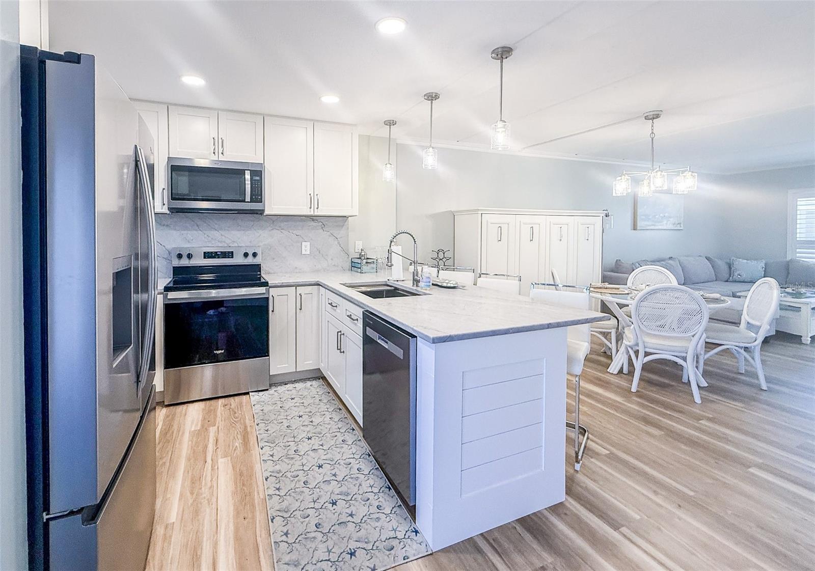 845 BENJAMIN FRANKLIN DR #202 — photo 6