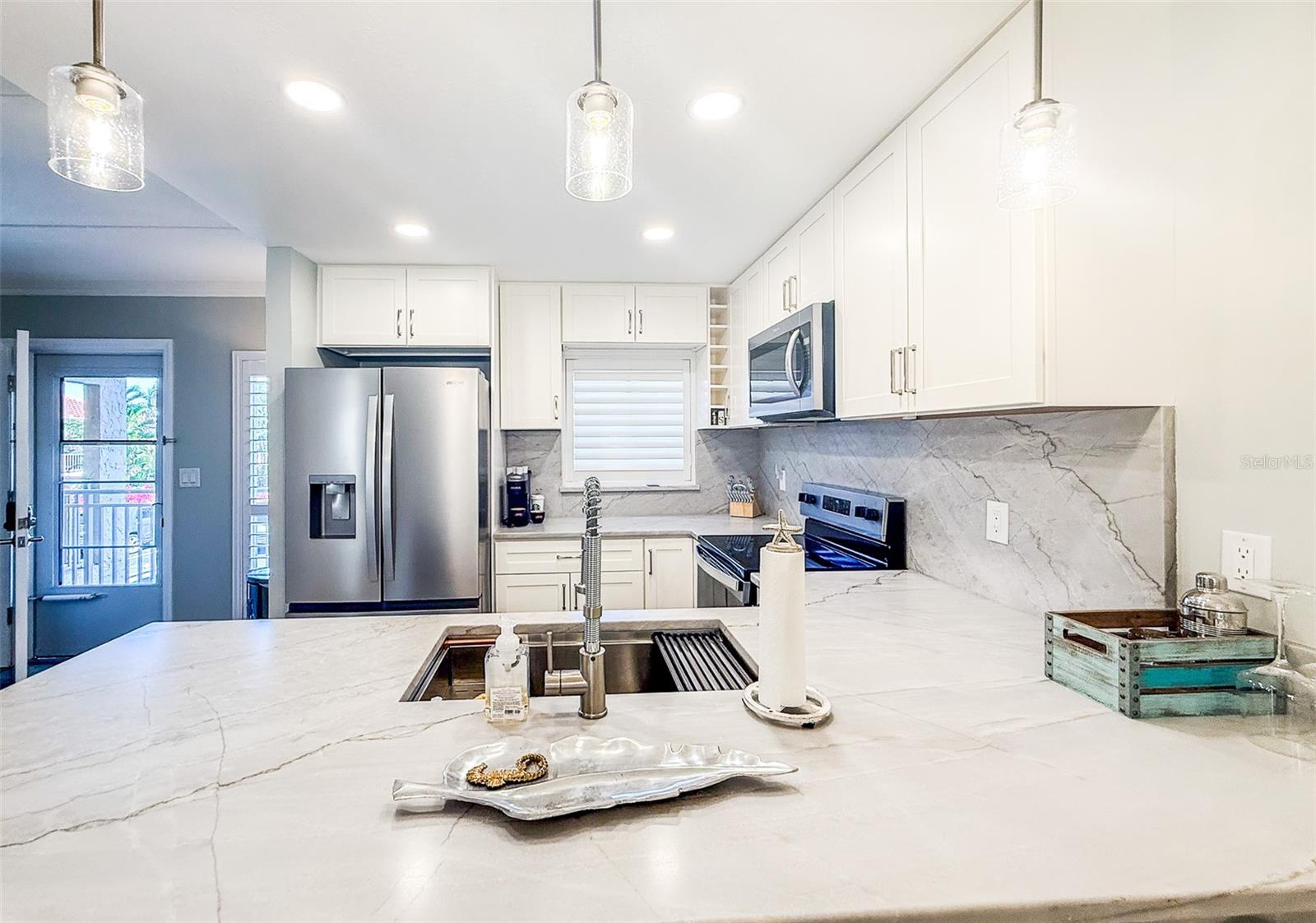845 BENJAMIN FRANKLIN DR #202 — photo 4