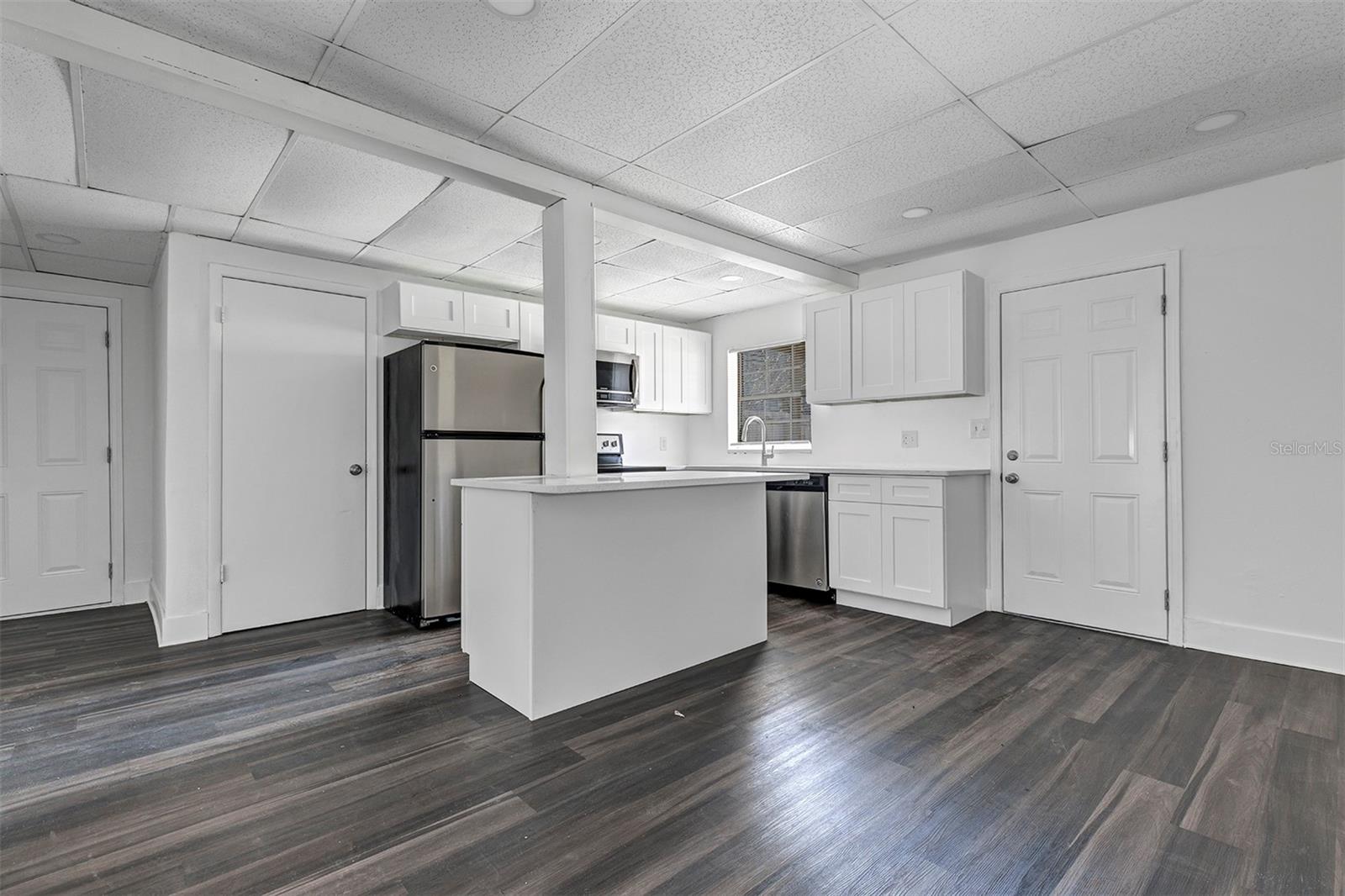 2027 30TH AVE N #Bottom unit — photo 12