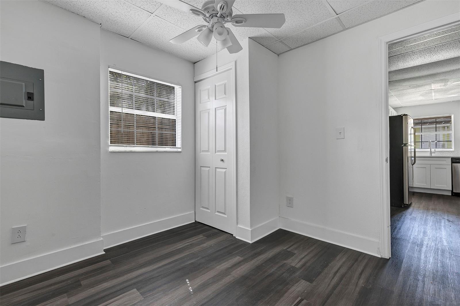 2027 30TH AVE N #Bottom unit — photo 2