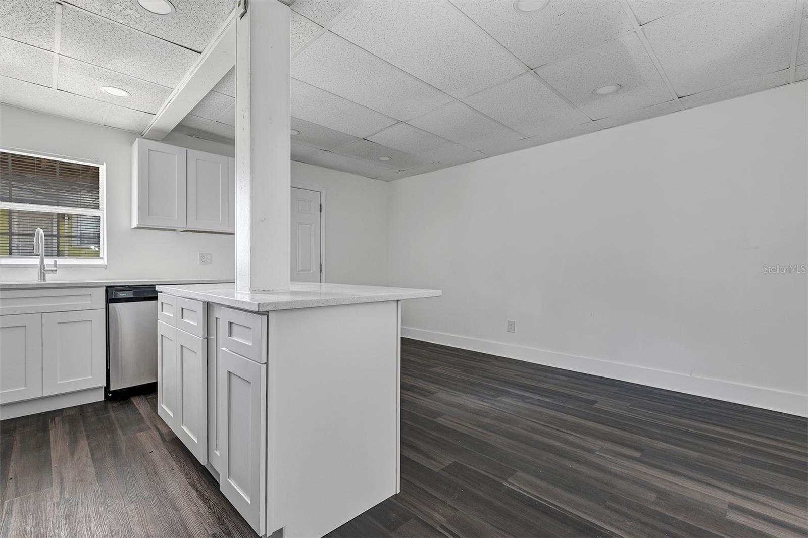 2027 30TH AVE N #Bottom unit — photo 16