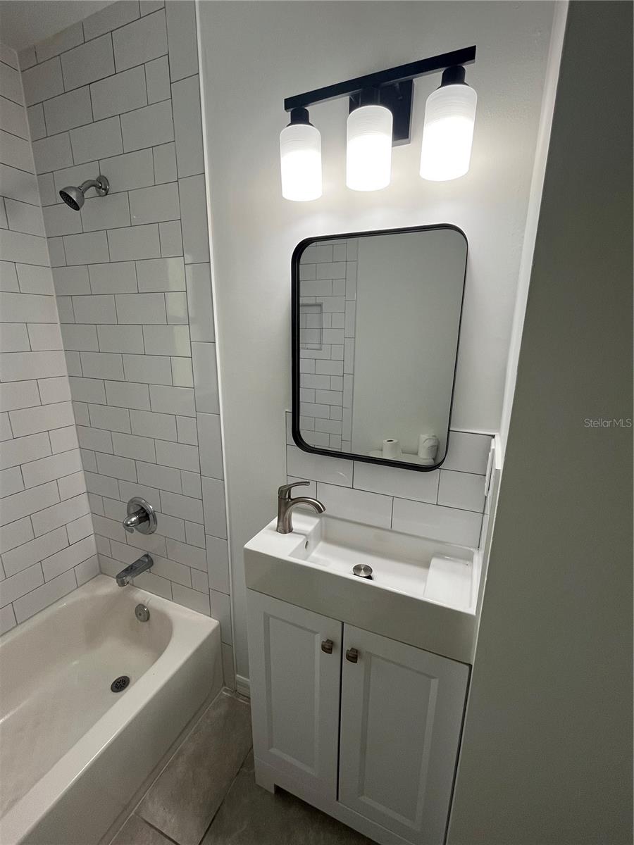 7020 BAYWOOD DR — photo 18
