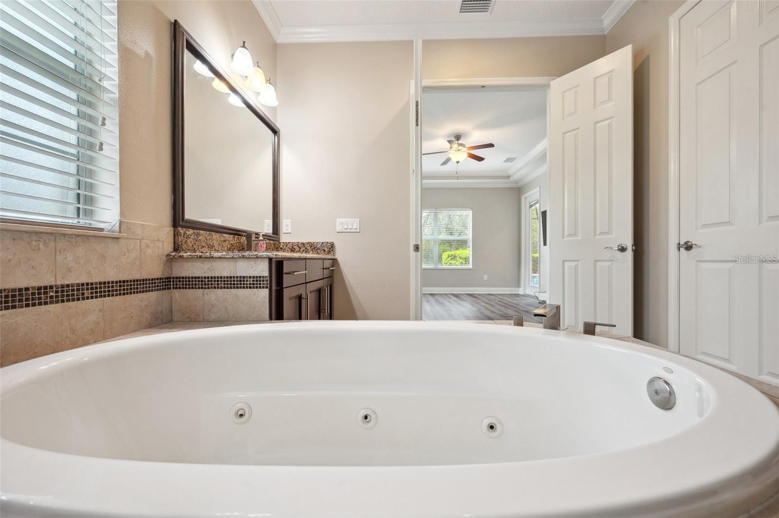 5117 LONGSPUR CT — photo 35