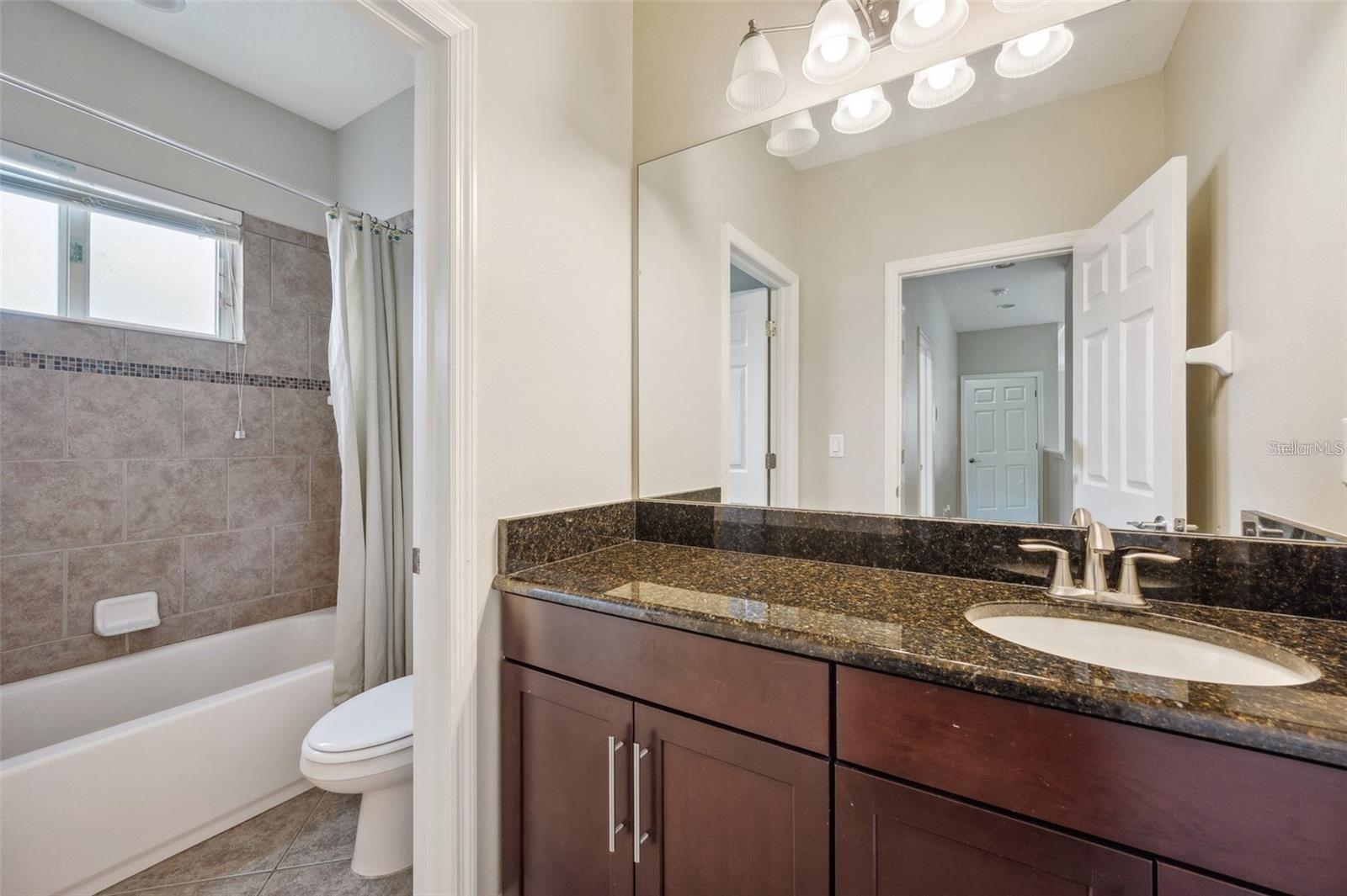 5117 LONGSPUR CT — photo 47